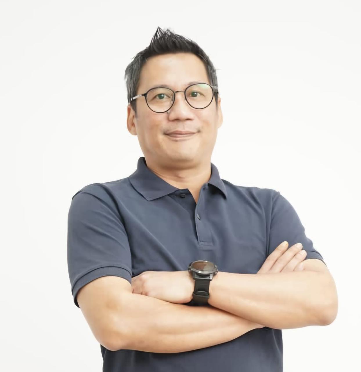 Portrait of Aswin Darmasetiawan, Chief Executive Officer
